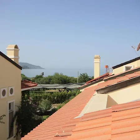 Nearby The Sea With Pool Triplex Villa *