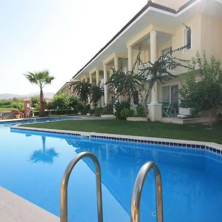 Nearby The Sea With Pool Triplex Villa Fethiye