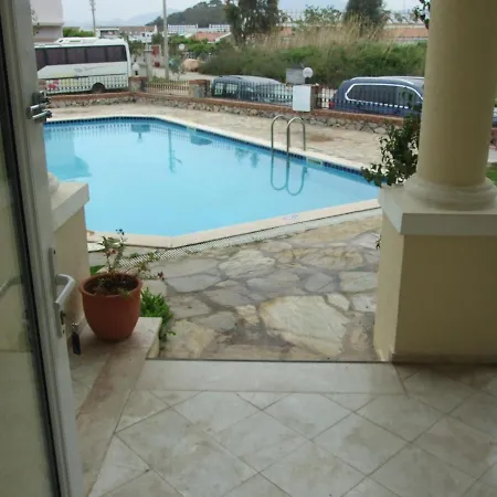 Villa Nearby The Sea With Pool Triplex Fethiye